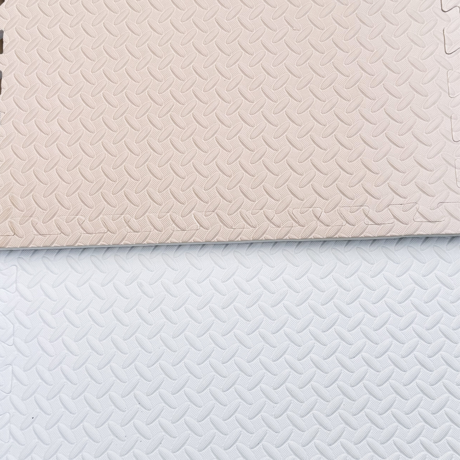 מזרן פאזל דו צדדי 100/100/2 ס"מ - בז' ולבן – תמונה 4