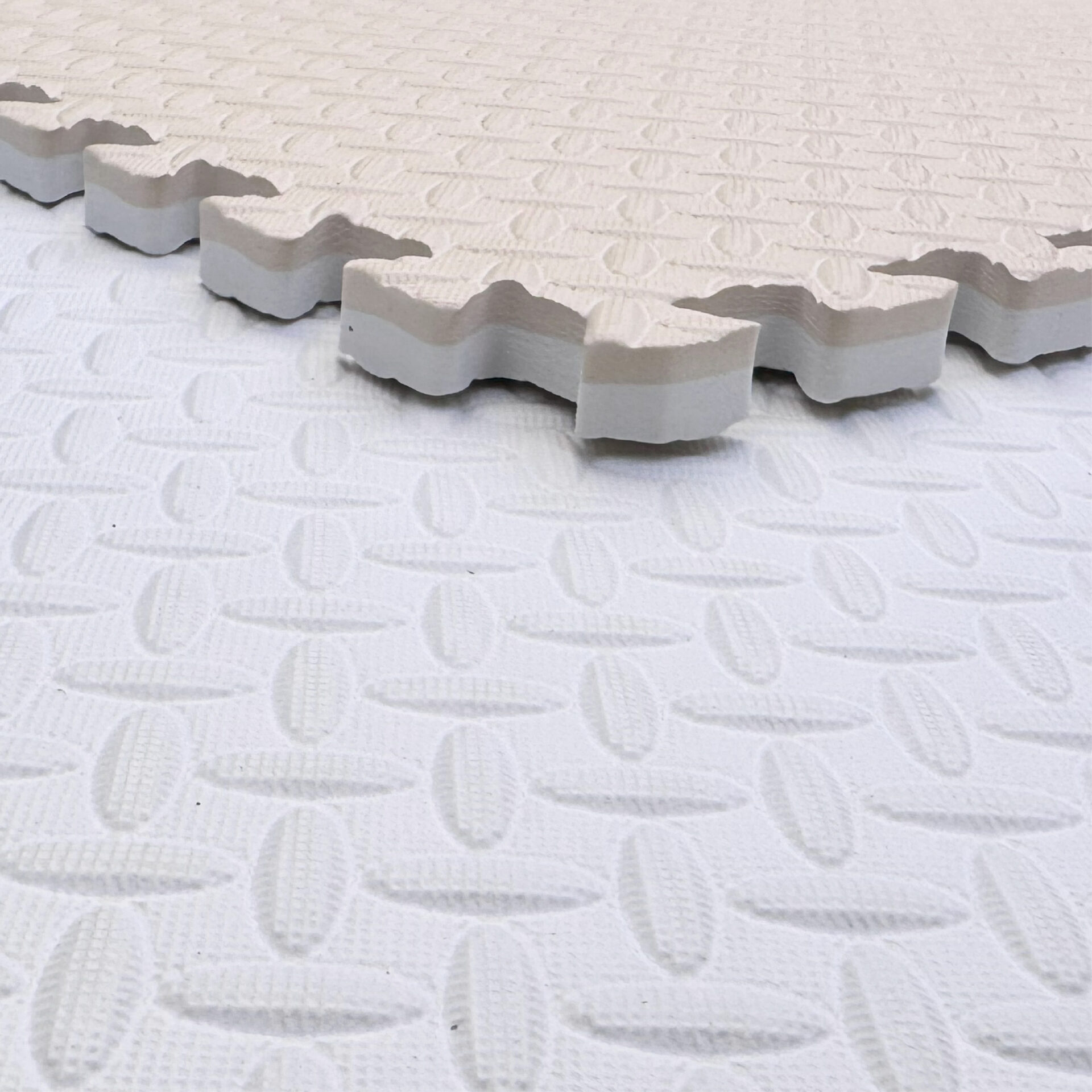 מזרן פאזל דו צדדי 100/100/2 ס"מ - בז' ולבן – תמונה 6