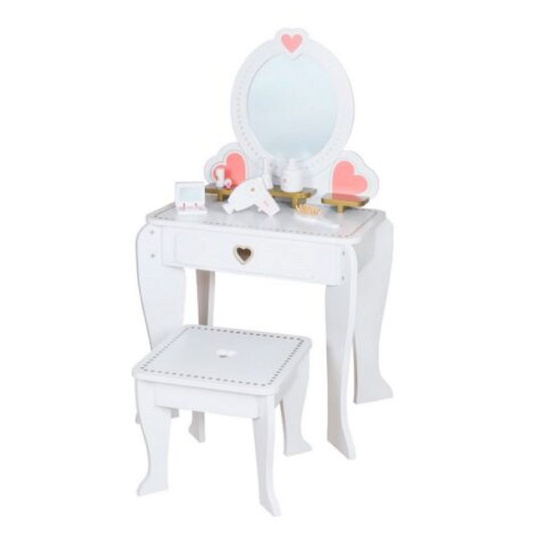 מתקני חצר לילדים, משחקים, צעצועים, גן ילדים, ג'ימבורי, כיסאות, ריהוט, ילדים, פעוטות, ציליה, אוהל, מגלשה