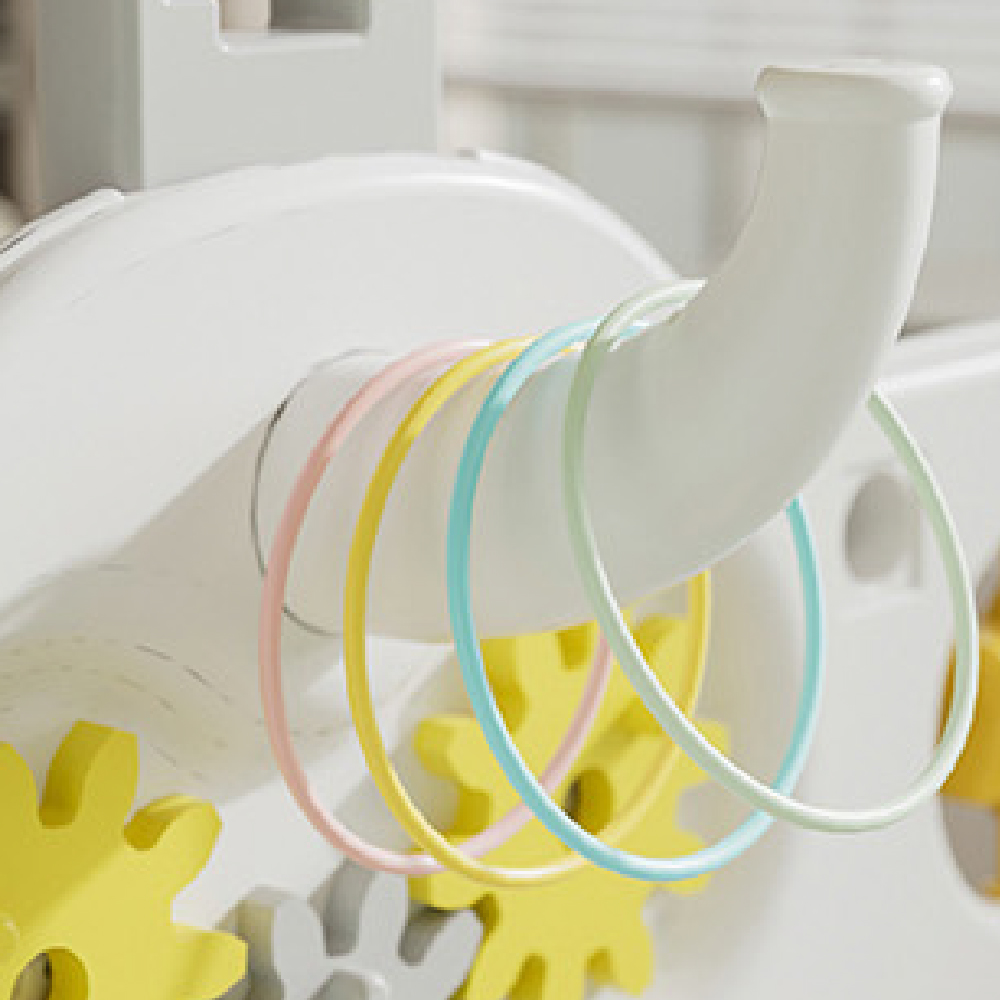 גדר מתקפלת 150/150 ס"מ לפעילות ומשחק עם מתקן כדורסל - דגם צפרדע בז' ולבן – תמונה 3