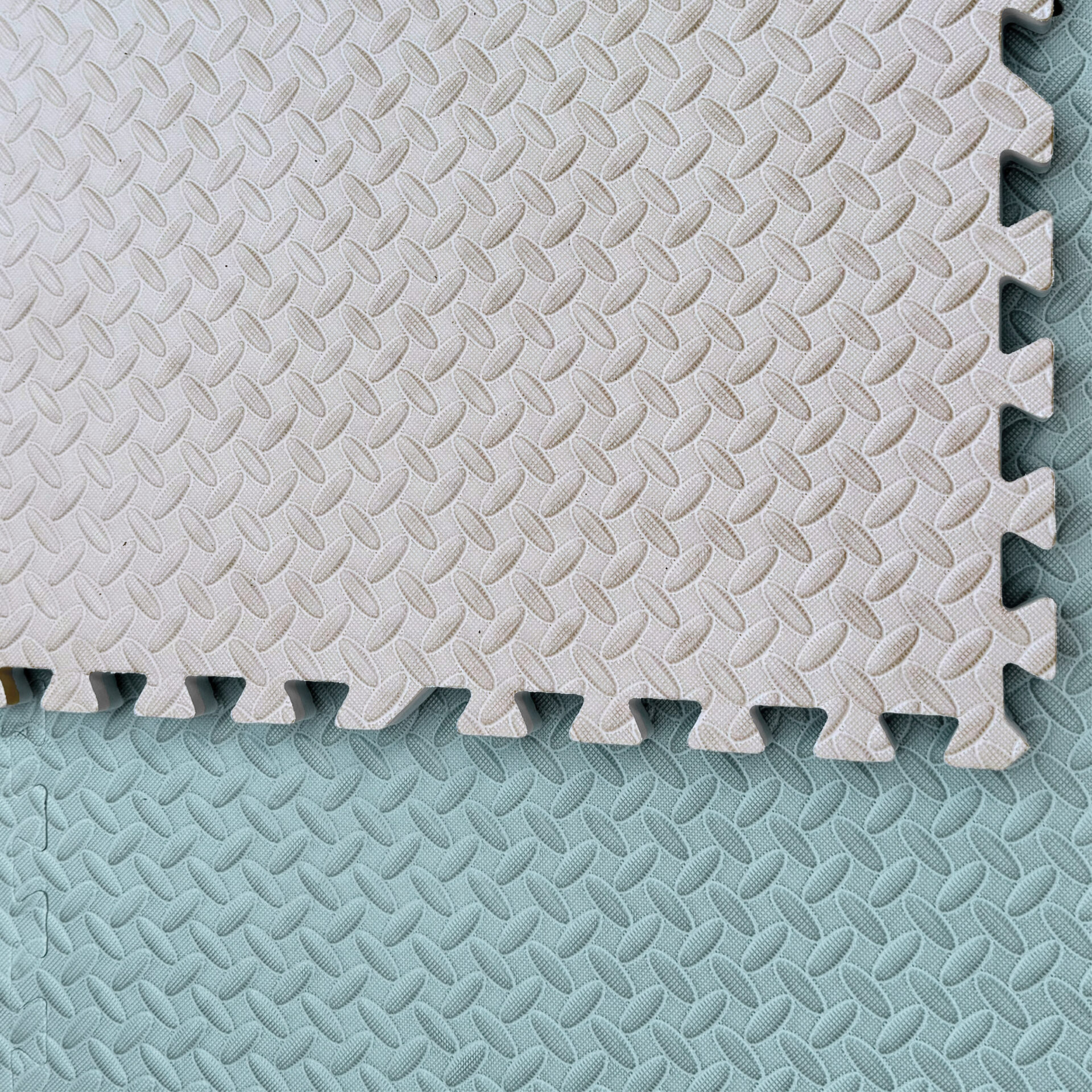 מזרן פאזל דו צדדי 60/60/2 ס"מ - ירוק ובז' כהה – תמונה 6