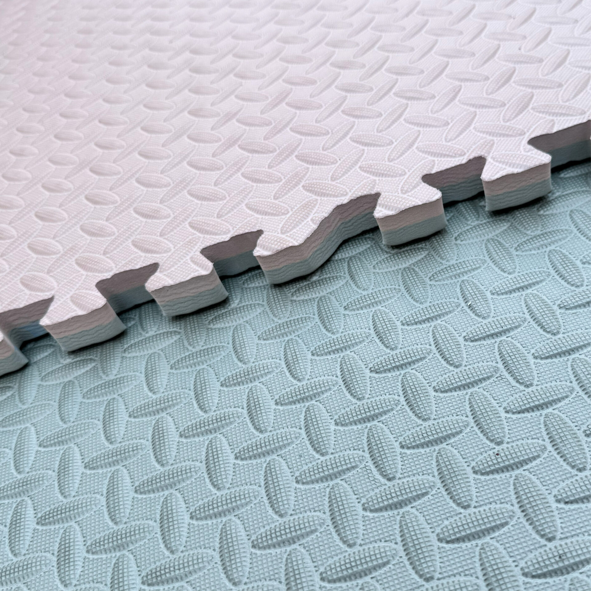 מזרן פאזל דו צדדי 60/60/2 ס"מ - ירוק ובז' כהה – תמונה 9